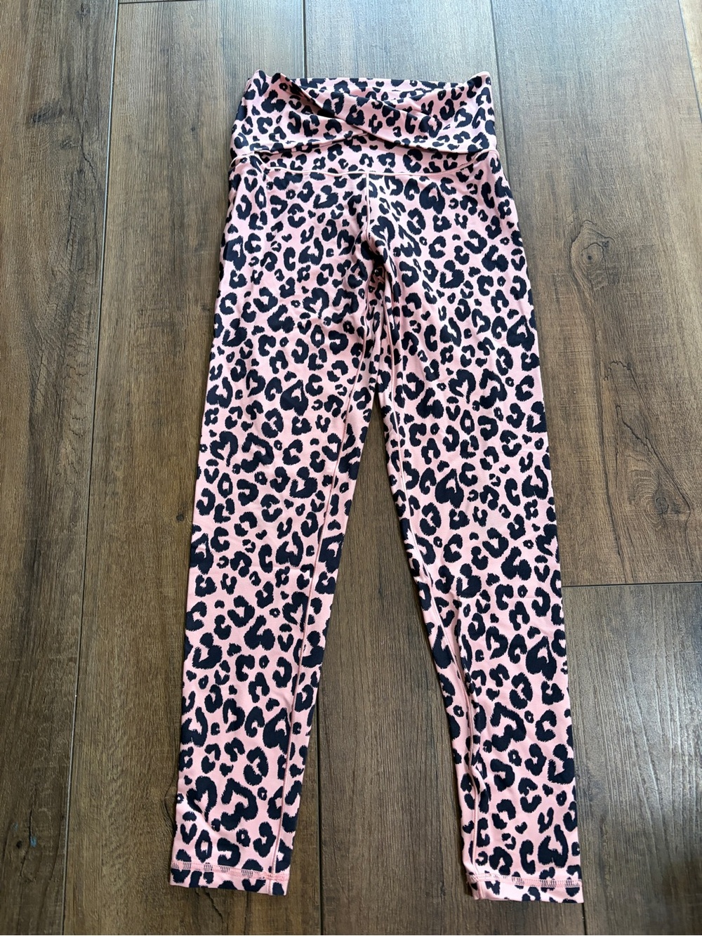 OFFLINE by Aerie Real Me High Waisted Crossover 7/8 Legging Pink Leopard M